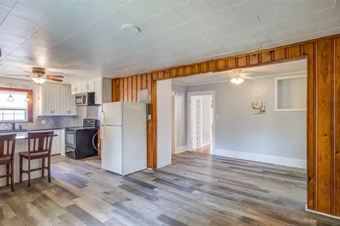 214 E Holt St, Smithfield, NC 27577 photo 17