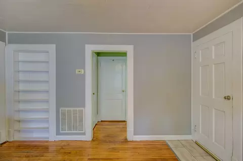 214 E Holt St, Smithfield, NC 27577 photo 7
