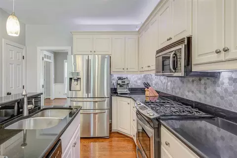 310 Parkgate Dr, Cary, NC 27519 photo 14