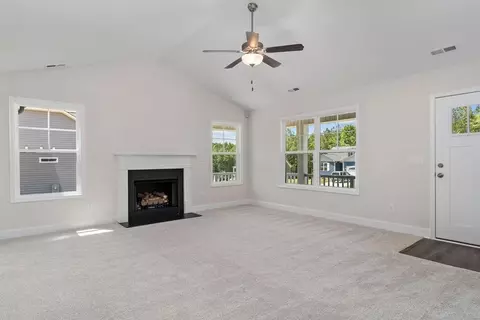 209 Pine Meadow Ln, Middlesex, NC 27557 photo 6