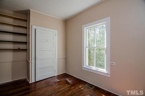2313 University Dr, Durham, NC 27707 photo 8