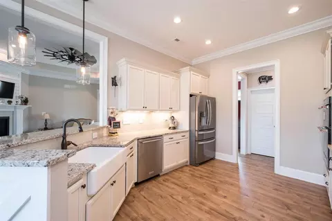 48 Spruce Dr, Benson, NC 27504 photo 7