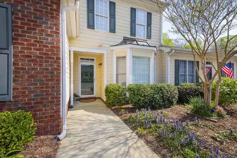 905 Teague Pl, Durham, NC 27707 photo 2