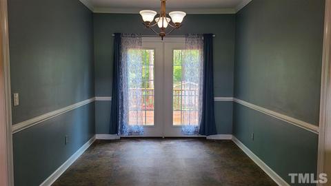 1711 N Wall St, Benson, NC 27504 photo 9