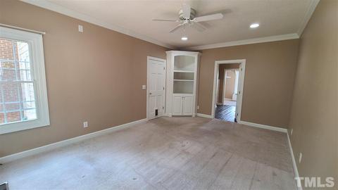 1711 N Wall St, Benson, NC 27504 photo 13