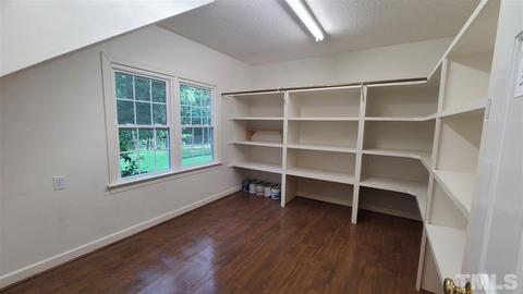 1711 N Wall St, Benson, NC 27504 photo 11