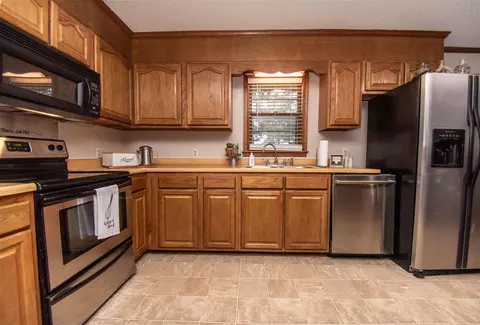 400 W A St, Erwin, NC 28339 photo 8