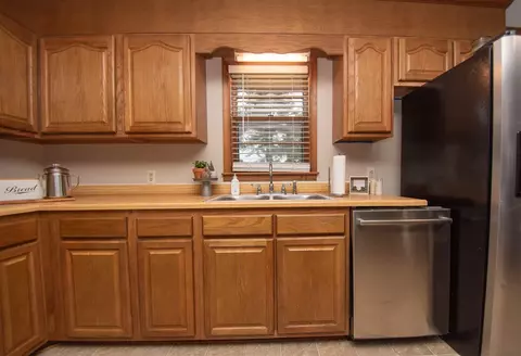 400 W A St, Erwin, NC 28339 photo 7