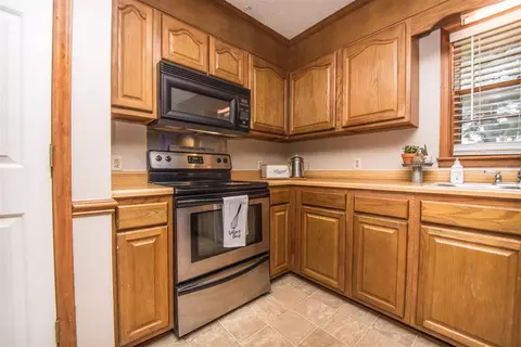 400 W A St, Erwin, NC 28339 photo 4