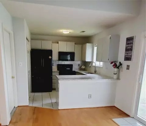 2209 Collier Dr, Durham, NC 27707 photo 5