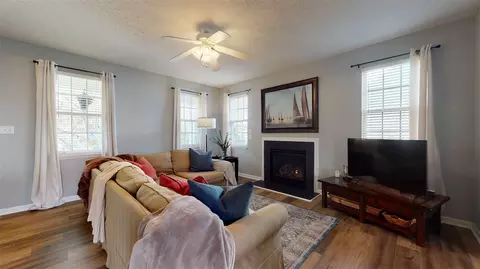 1009 Sophomore Ct, Durham, NC 27713 photo 16