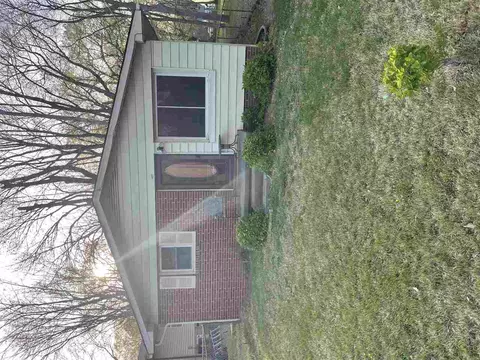 622 Troy St, Durham, NC 27703 photo 1