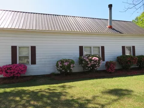 110 E F St, Erwin, NC 28339 photo 6