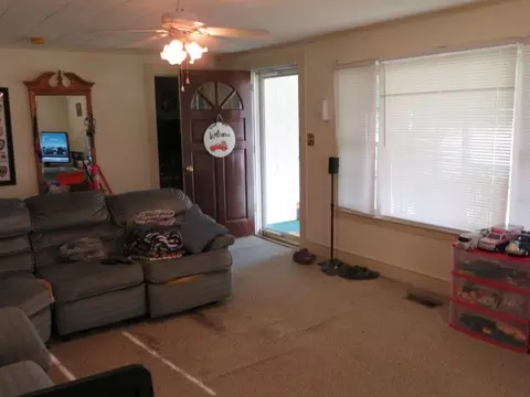 110 E F St, Erwin, NC 28339 photo 13