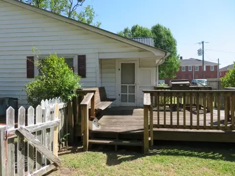 110 E F St, Erwin, NC 28339 photo 7