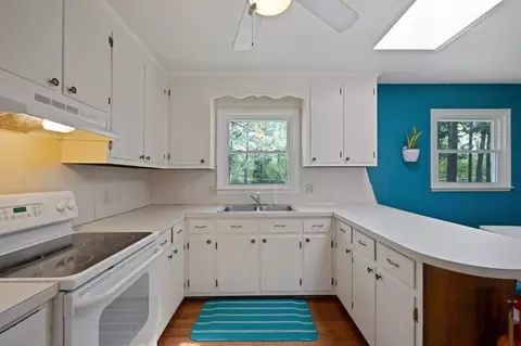 2526 Ardsley Dr, Durham, NC 27704 photo 9
