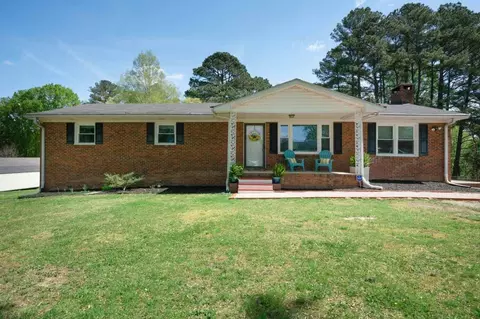 2526 Ardsley Dr, Durham, NC 27704 photo 1