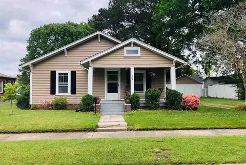 509 E Church St, Smithfield, NC 27577 photo 1