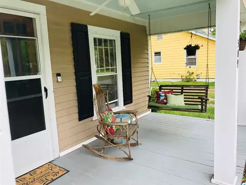 509 E Church St, Smithfield, NC 27577 photo 5