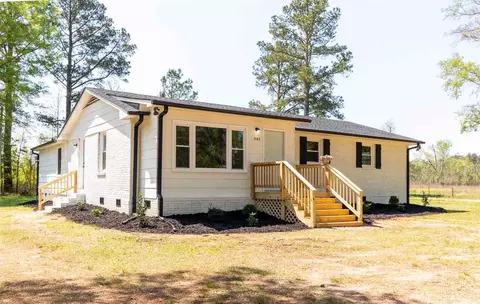 3142 Bunnlevel Erwin Rd, Erwin, NC 28339 photo 1