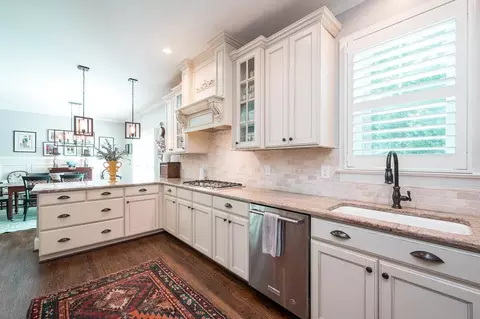 2011 Carroll Dr, Raleigh, NC 27608 photo 11