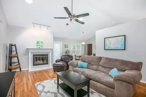 1 Blacksmith Cir, Durham, NC 27707 photo 4