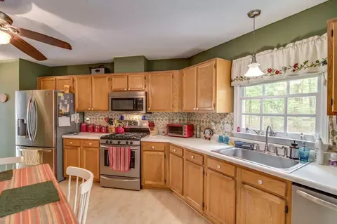 8 Firethorn Ct, Durham, NC 27712 photo 7