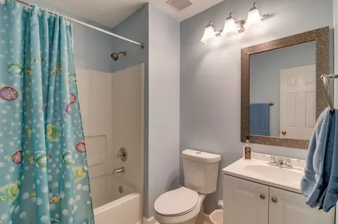 8 Firethorn Ct, Durham, NC 27712 photo 18