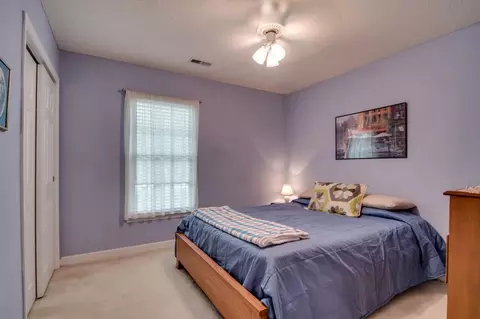 8 Firethorn Ct, Durham, NC 27712 photo 17