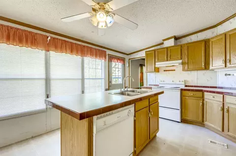 73 Quartergate Rd, Roxboro, NC 27574 photo 21
