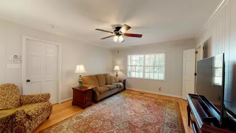 6526 Barbee Rd, Durham, NC 27713 photo 9