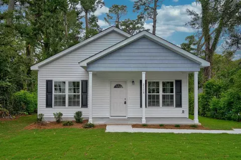 215 Butch St, Erwin, NC 28339 photo 1