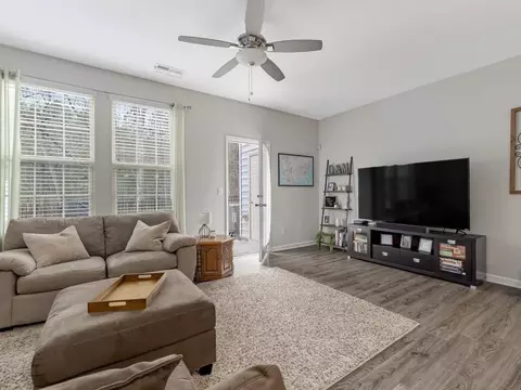 426 Irving Way, Durham, NC 27703 photo 9