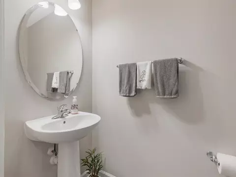 426 Irving Way, Durham, NC 27703 photo 11