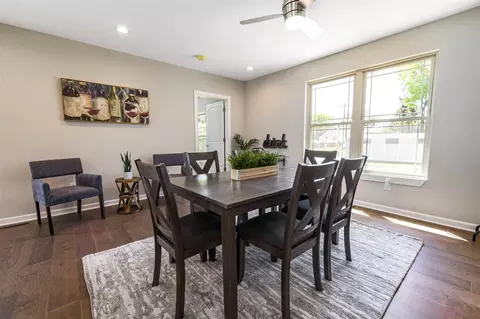 509 Simmons St, Durham, NC 27701 photo 2