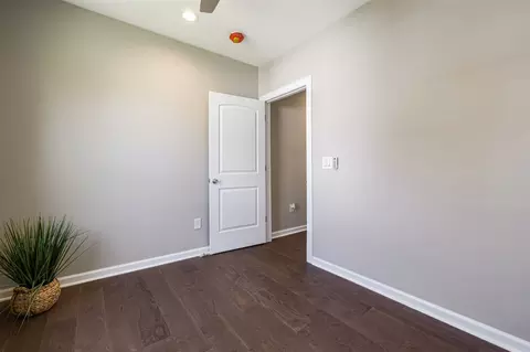 509 Simmons St, Durham, NC 27701 photo 12