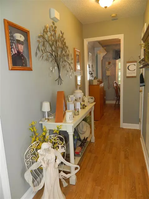 6 Atlantic Ave, Benson, NC 27504 photo 2