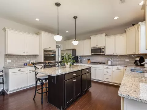 3405 Flat River Dr, Durham, NC 27703 photo 6