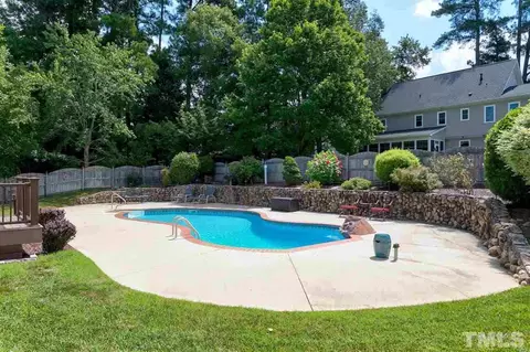 113 Olde Tree Dr, Cary, NC 27518 photo 2