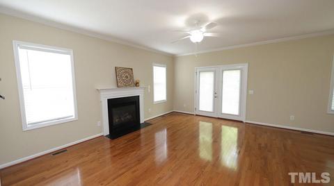 130 Roan Dr, Garner, NC 27529 photo 3