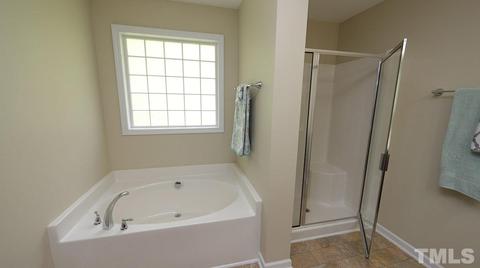 130 Roan Dr, Garner, NC 27529 photo 16