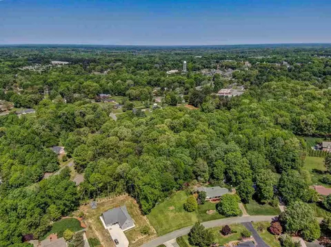 112 Trinity Dr, Elon, NC 27244 photo 4