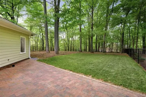 6708 Lipscomb Dr, Durham, NC 27712 photo 10