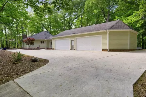 6708 Lipscomb Dr, Durham, NC 27712 photo 3