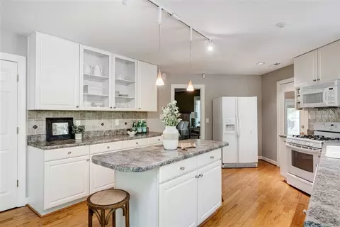 6708 Lipscomb Dr, Durham, NC 27712 photo 18