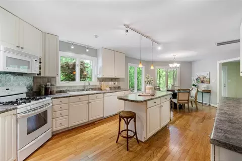 6708 Lipscomb Dr, Durham, NC 27712 photo 16
