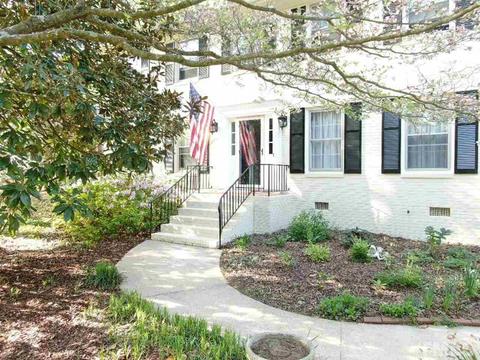 704 Compton Rd, Raleigh, NC 27609 photo 2