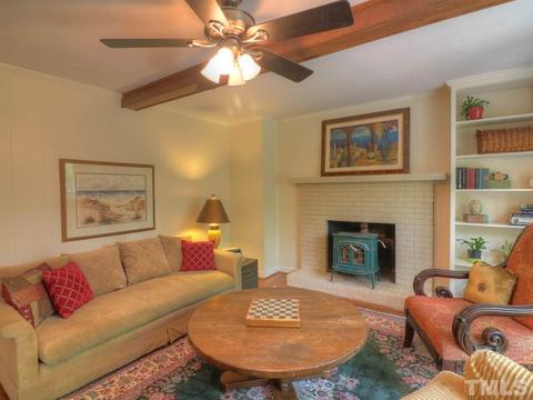 704 Compton Rd, Raleigh, NC 27609 photo 8