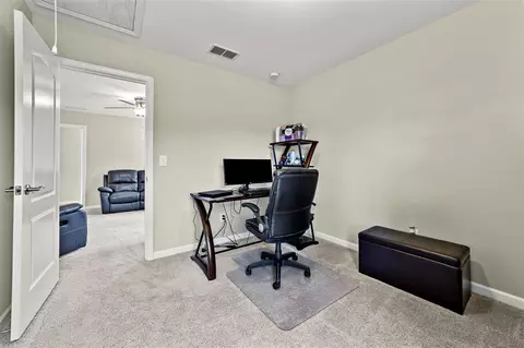 205 Foxborough Ln, Durham, NC 27703 photo 17