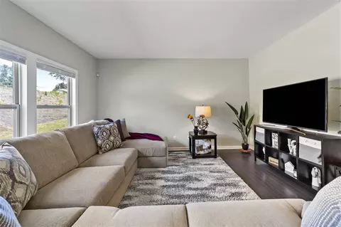 205 Foxborough Ln, Durham, NC 27703 photo 4